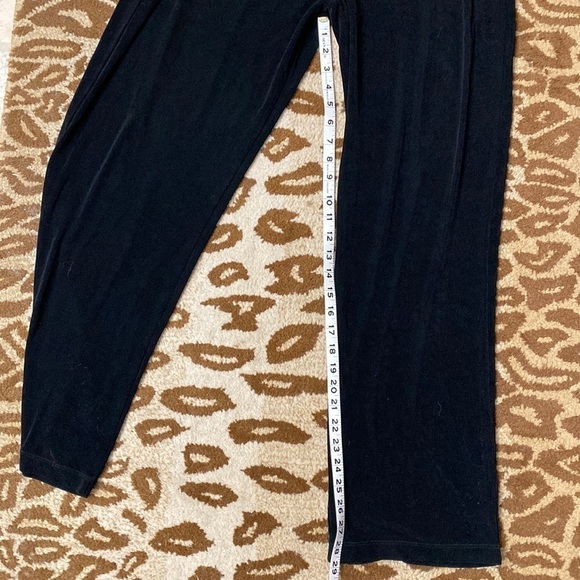 Chicos Travelers Pull On Pants Women’s Black Slinky wrinkle free Acetate Size XL - Picture 5 of 9